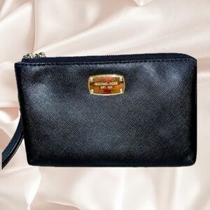 MICHAEL Michael Kors Black Double Zip Wristlet